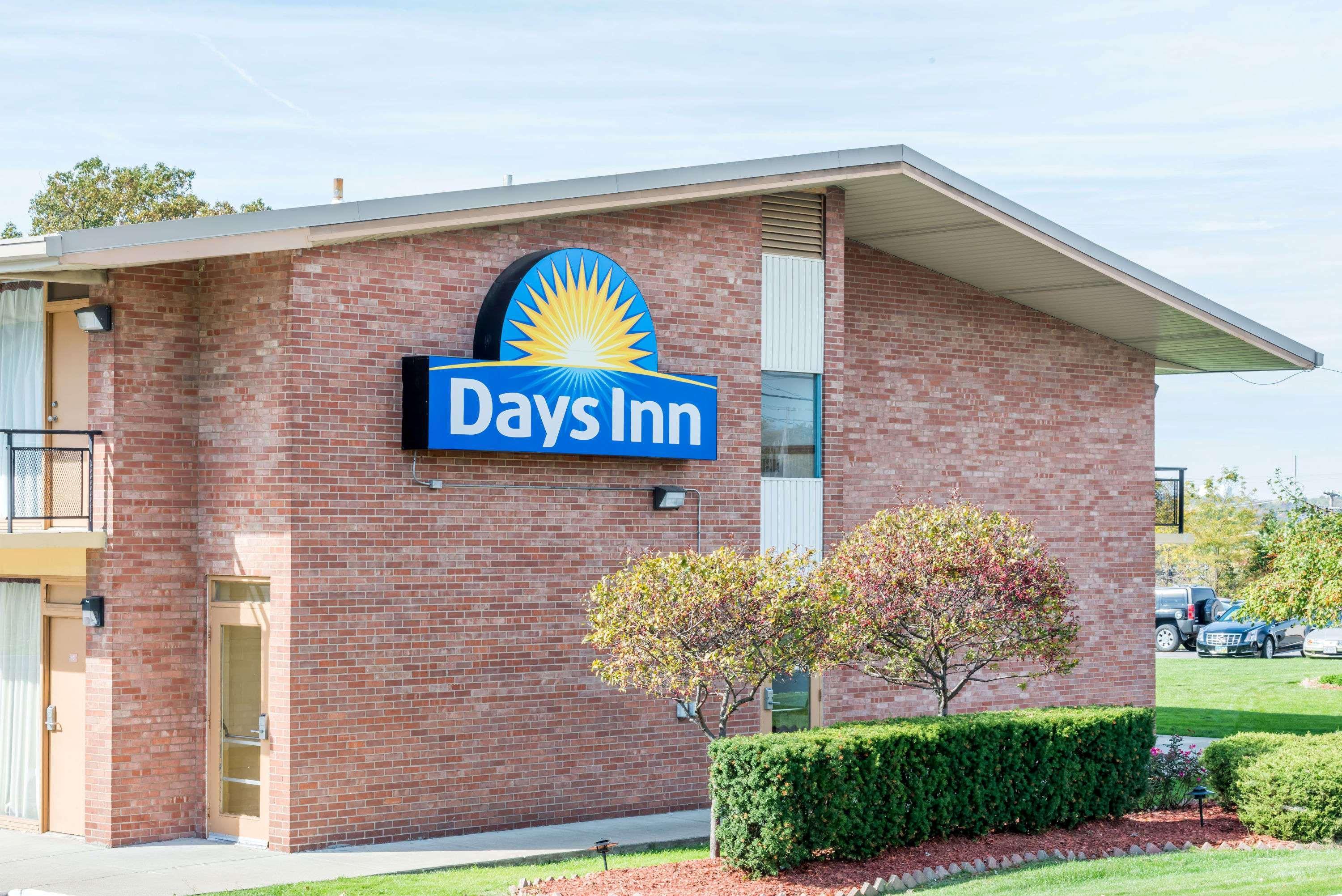 Days Inn By Wyndham Niles Zewnętrze zdjęcie